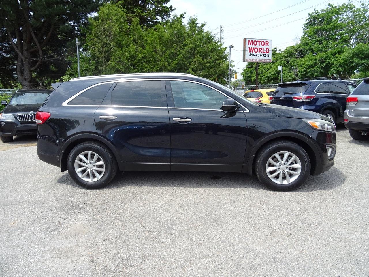 2016 Kia Sorento 2.4L LX - Photo #5