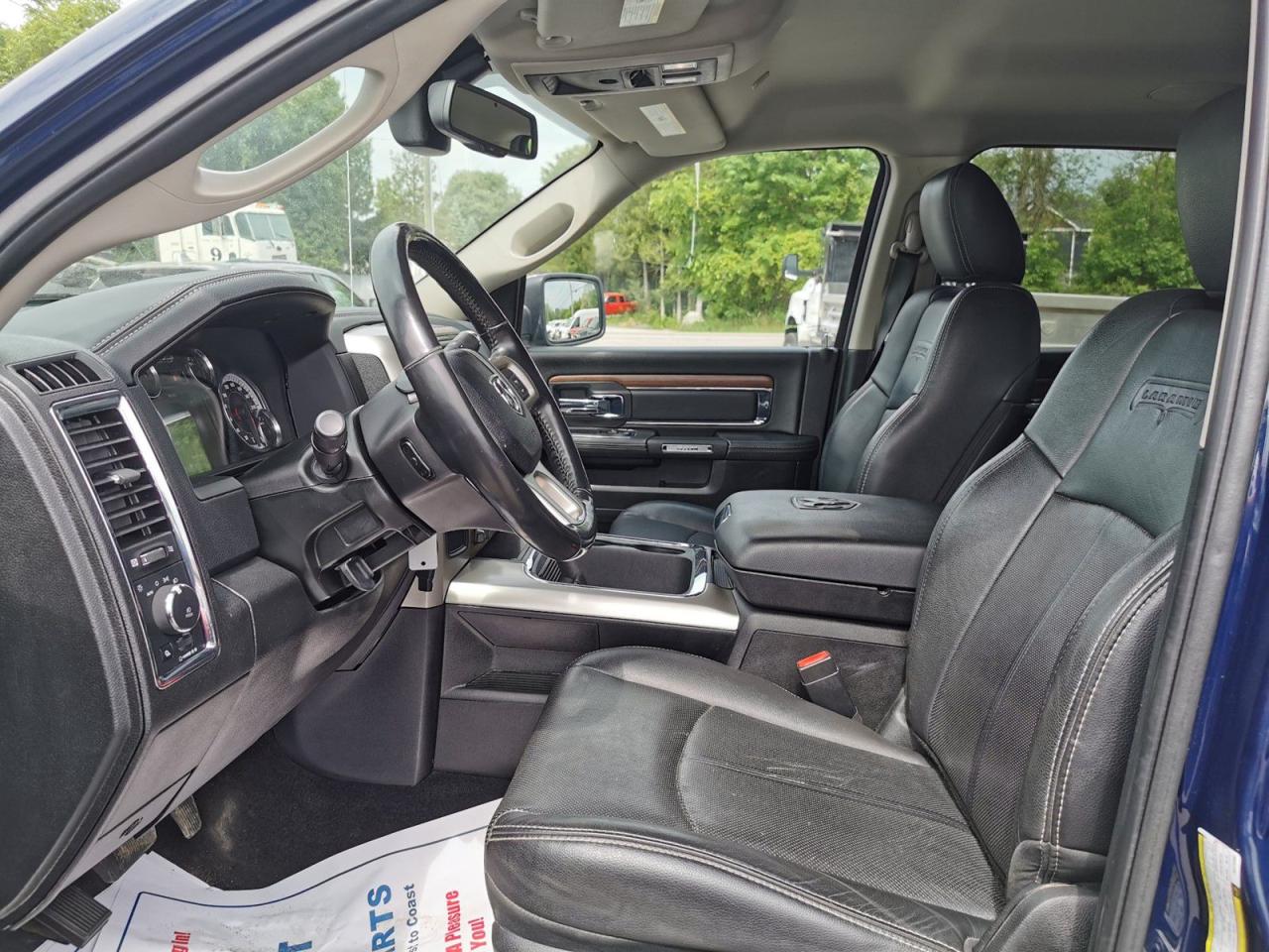 2018 RAM 2500 Laramie  SWB - Photo #11