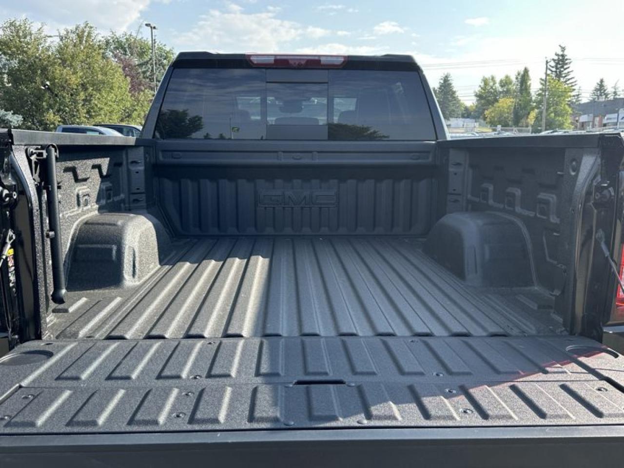 12647331