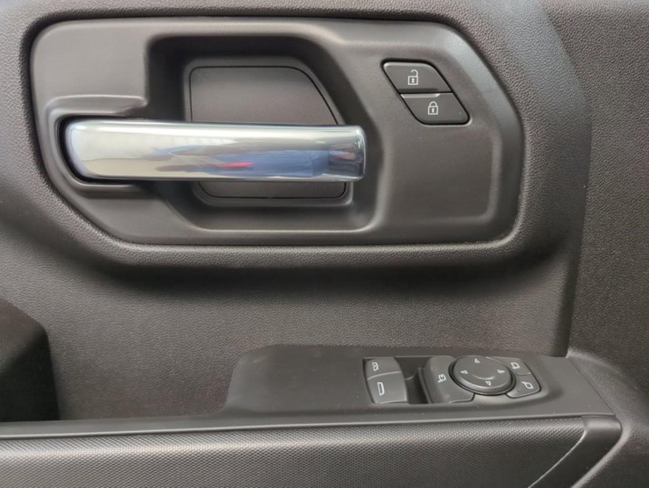 12647619