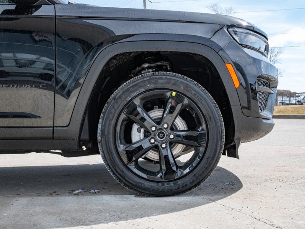 2025 Jeep Grand Cherokee Altitude Photo