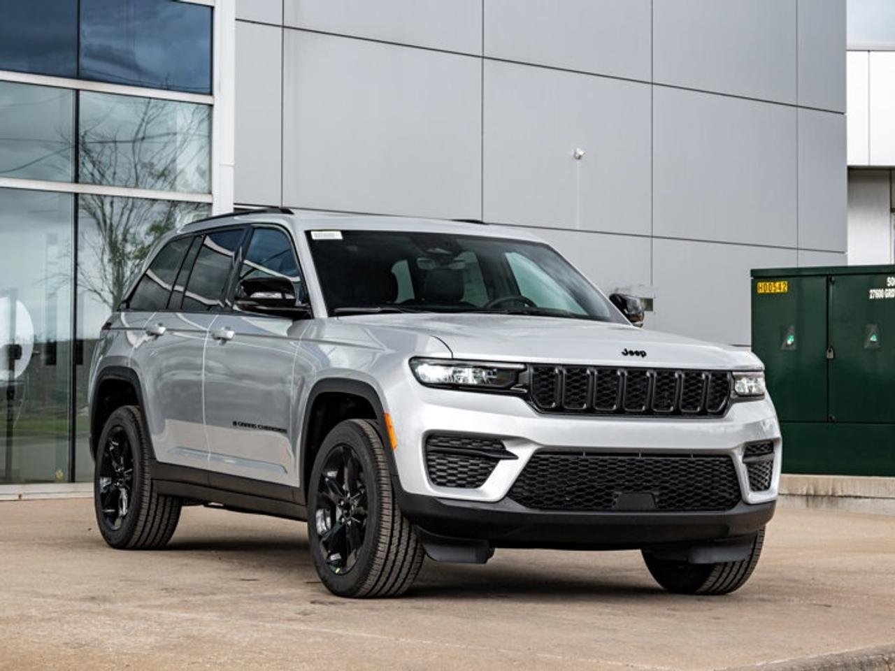 2025 Jeep Grand Cherokee Altitude Photo