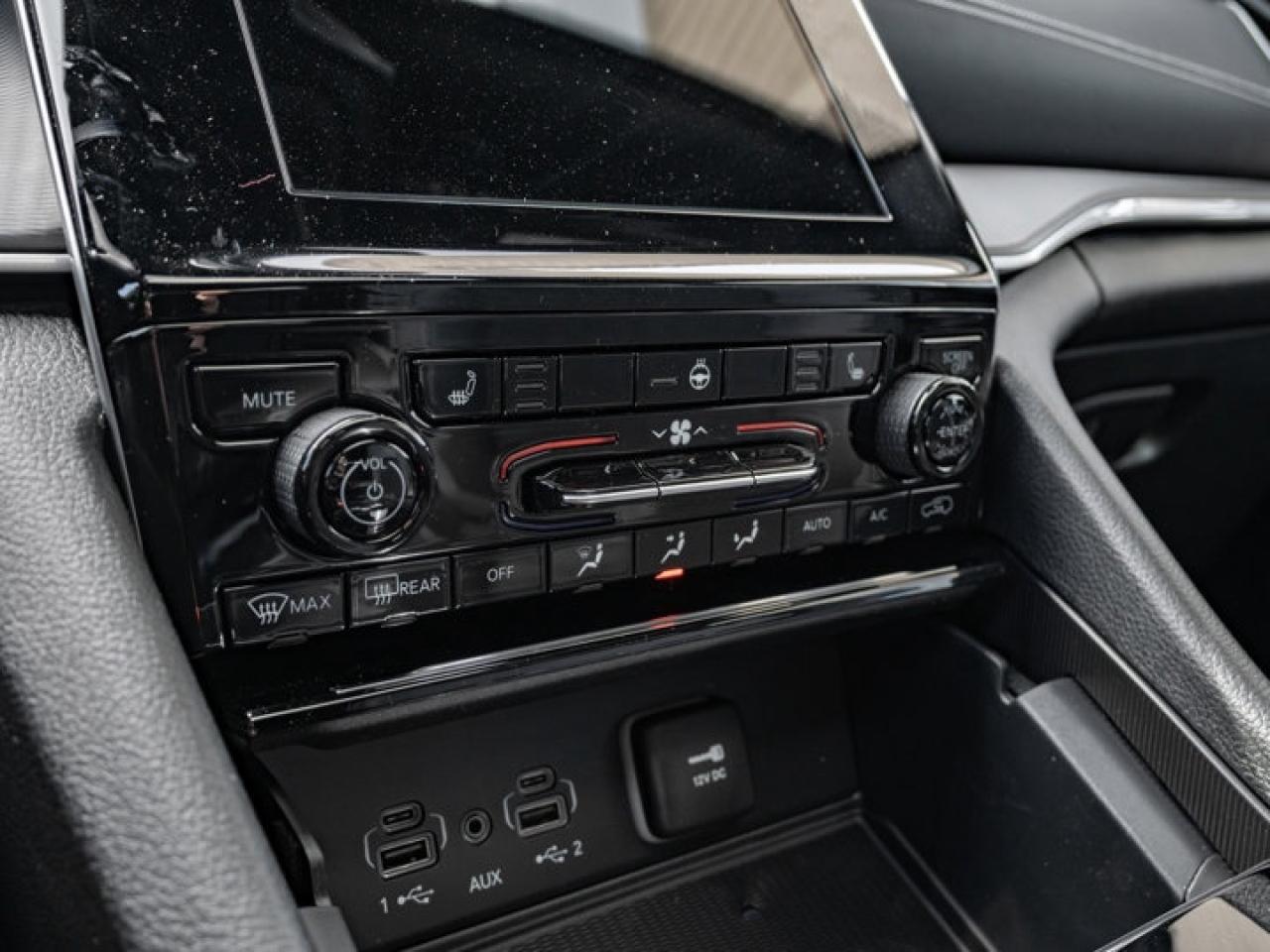 2025 Jeep Grand Cherokee Altitude Photo