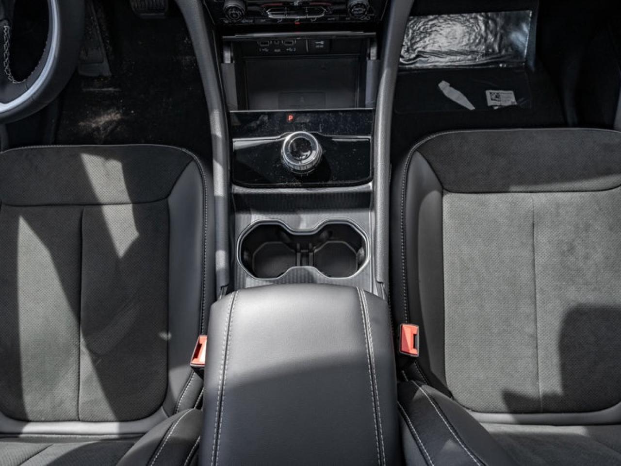 2025 Jeep Grand Cherokee Altitude Photo