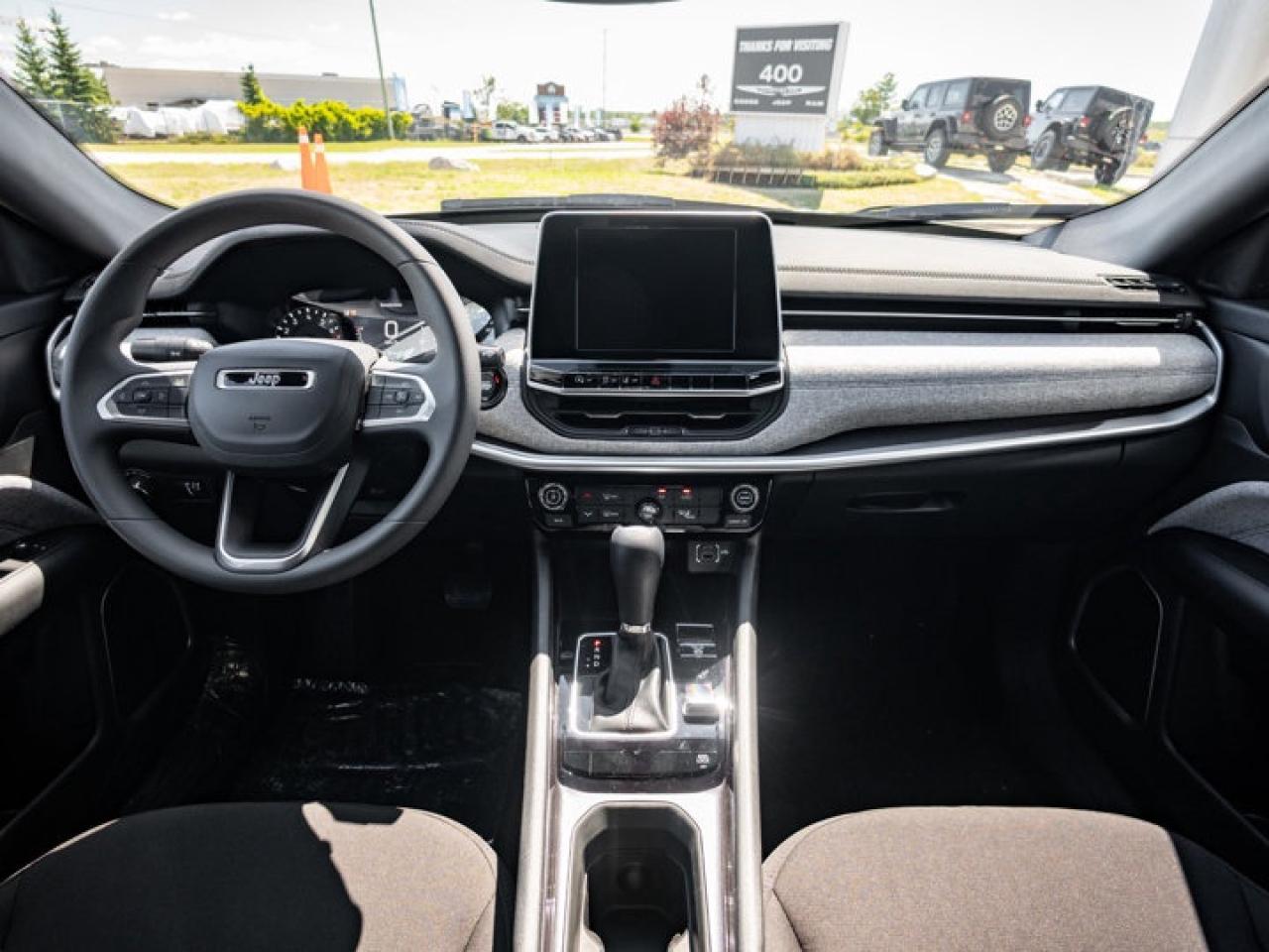 2025 Jeep Compass Sport Photo