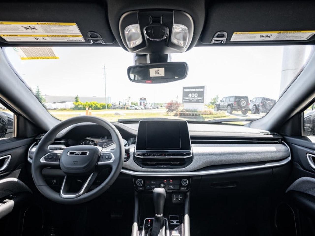 2025 Jeep Compass Sport Photo