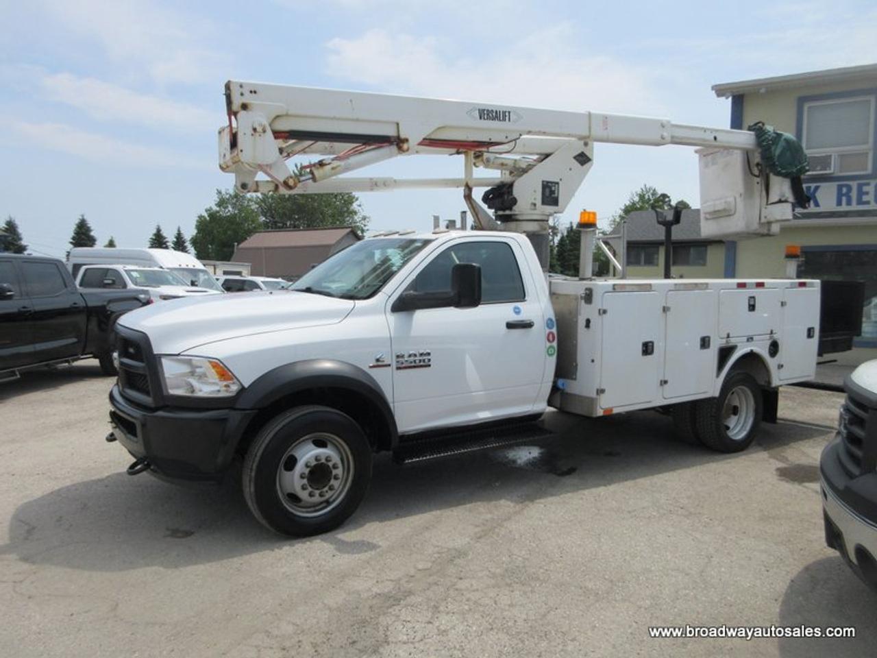 2017 RAM 5500 HD Chassis WORK READY SXT-EDITION 3 PASSENGER 6.7L - CUMMINS.. TWO-WHEEL DRIVE.. REGULAR-CAB.. VERSALIFT-BUCKET-BED.. TRAILER BRAKE.. LOCK-BOX-AREAS.. Photo