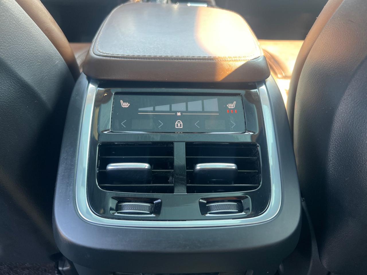 2019 Volvo XC90 T6 Inscription AWD - Photo #29