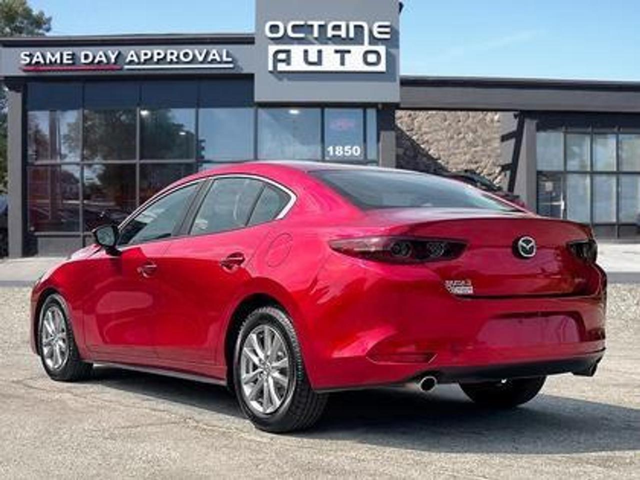 2019 Mazda MAZDA3 GS Auto FWD Photo3