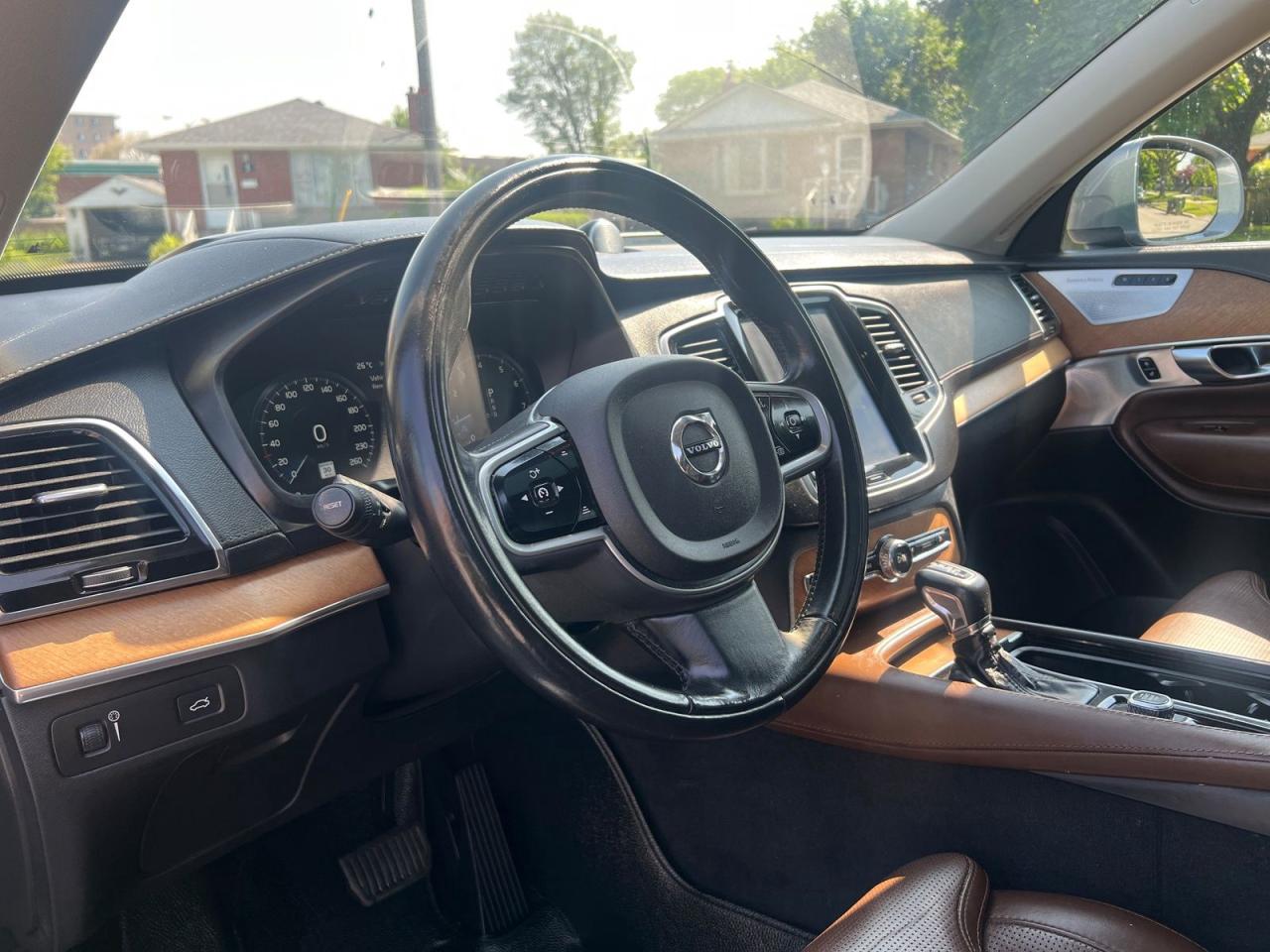 2019 Volvo XC90 T6 Inscription AWD - Photo #16