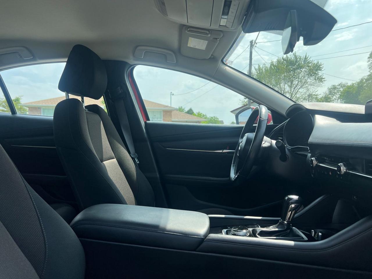 2019 Mazda MAZDA3 GS - Photo #10