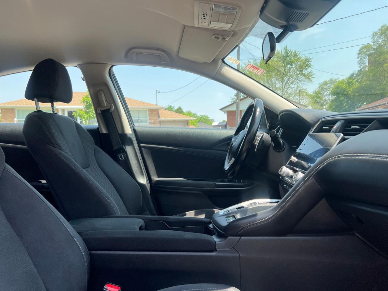 2019 Honda Insight CVT - Photo #12