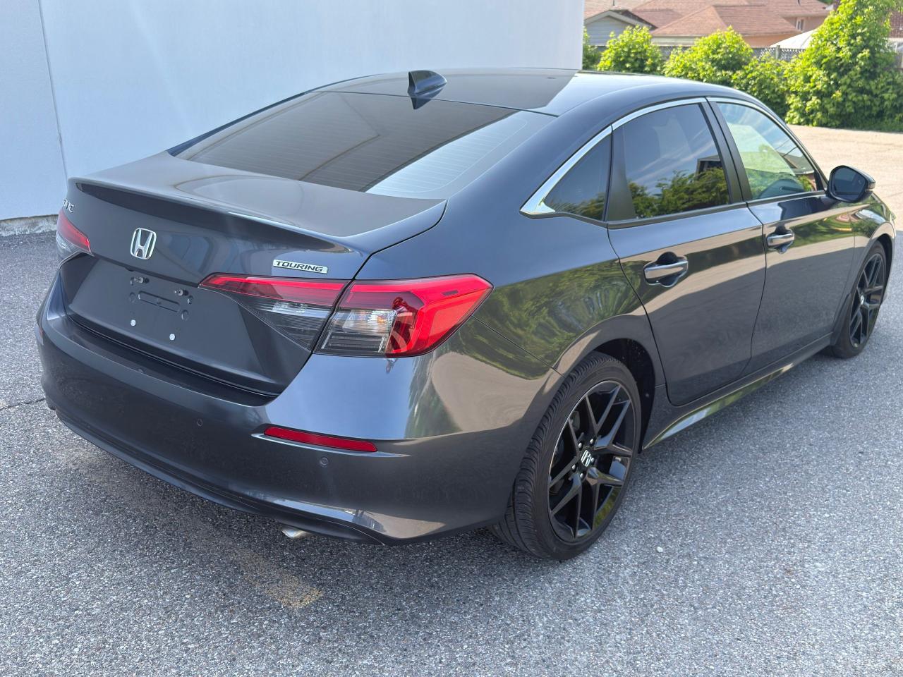 2023 Honda Civic Touring - Photo #5