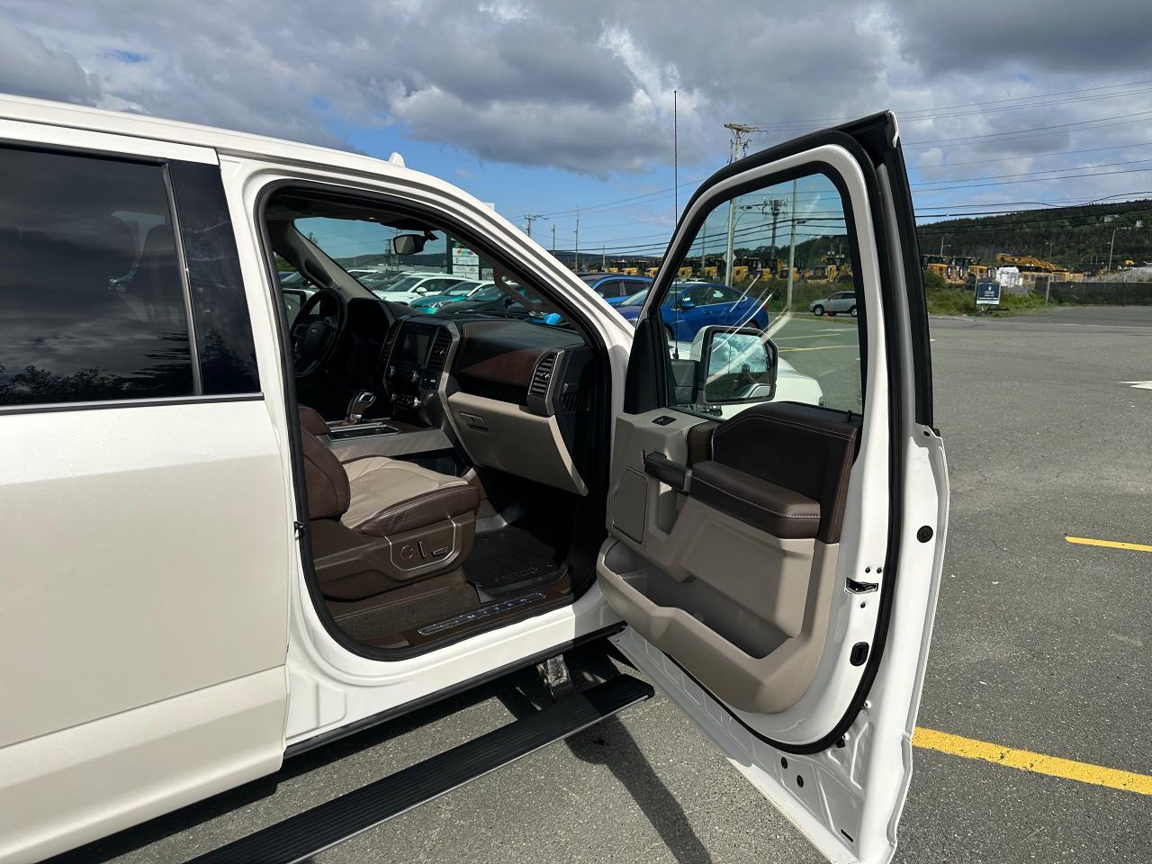 2019 Ford F-150 Limited 4WD SuperCrew 5.5' Box - Photo #8