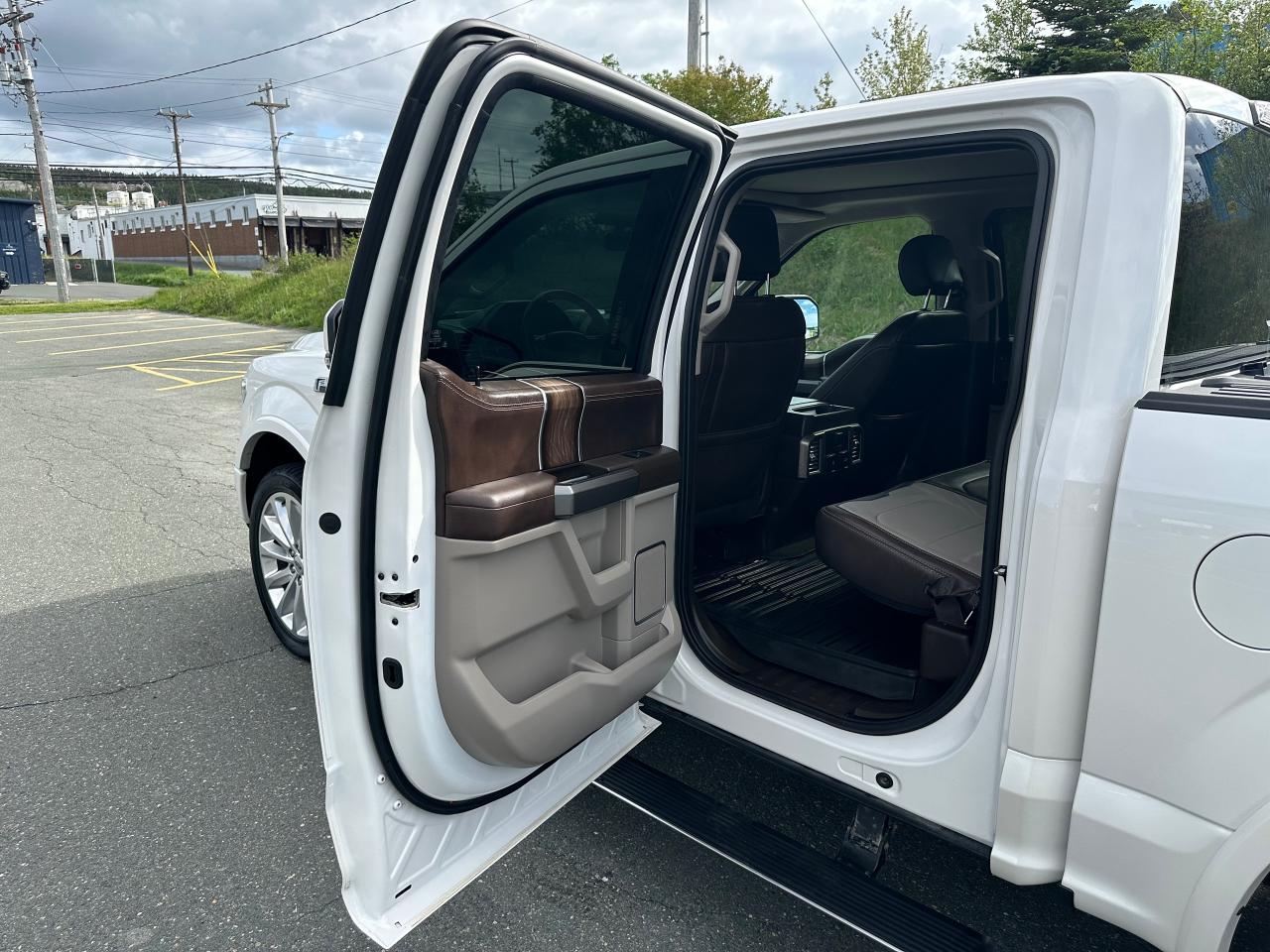 2019 Ford F-150 Limited 4WD SuperCrew 5.5' Box - Photo #10