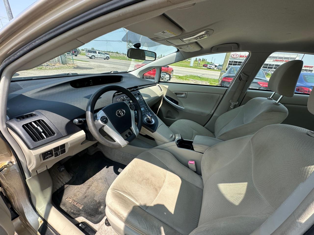 2010 Toyota Prius HYBRID, GREAT ON FUEL, AUTO, ONLY 197KMS, CERT - Photo #10
