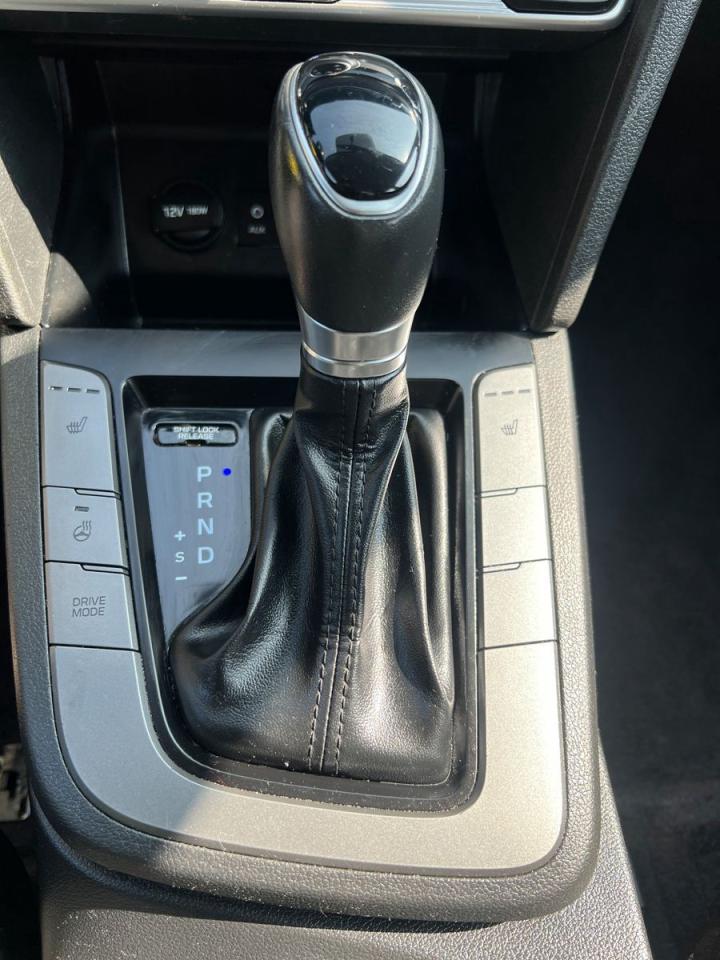 2020 Hyundai Elantra Preferred - Photo #20
