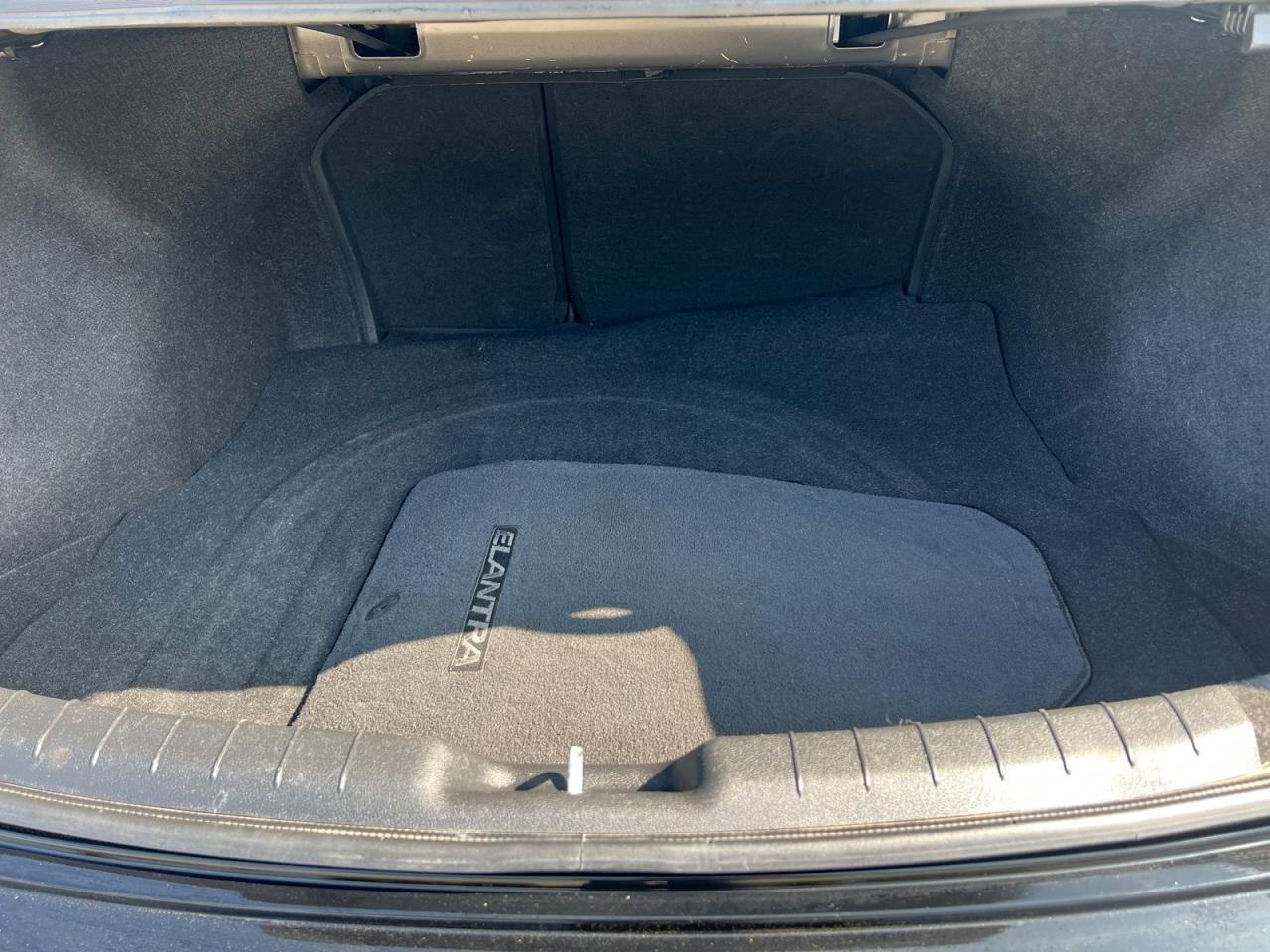 2020 Hyundai Elantra Preferred - Photo #8