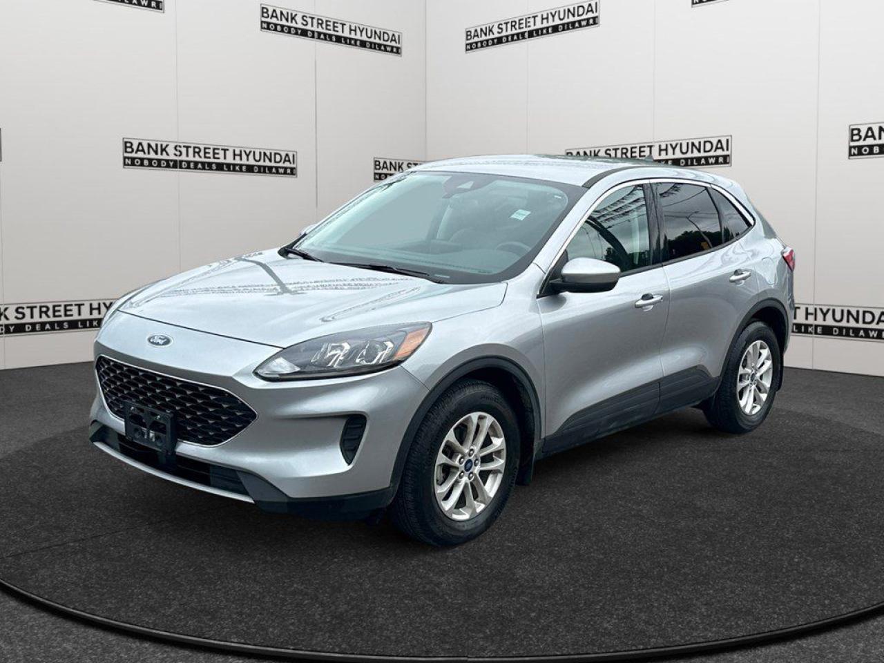 Used 2021 Ford Escape SE AWD for sale in Ottawa, ON