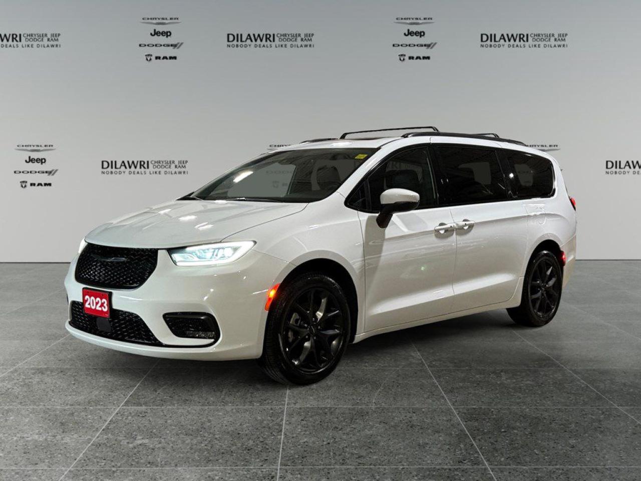 Used 2023 Chrysler Pacifica TOURING L AWD for sale in Nepean, ON