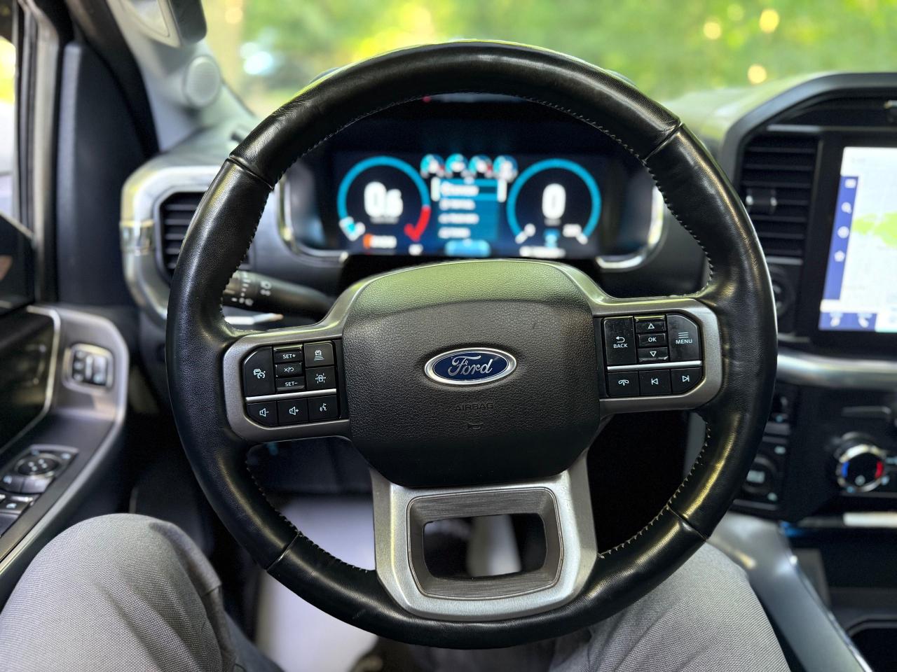 2021 Ford F-150 Lariat - Photo #8