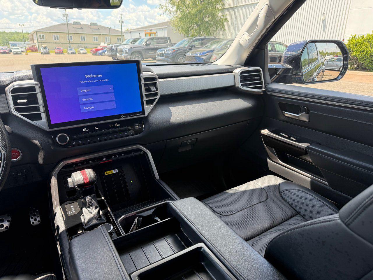 2024 Toyota Tundra Limited  Photo