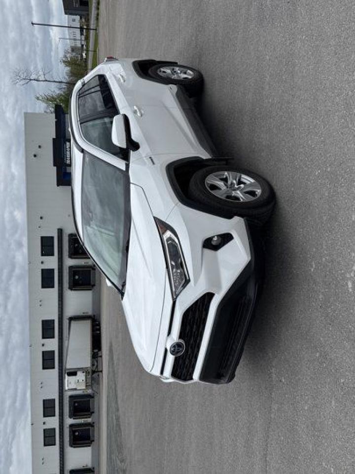 Used 2019 Toyota RAV4 Hybrid XLE AWD | Sunroof | Heated Seats | Radar Cruise | Bluetooth | Alloy Wheels | and More ! for sale in Guelph, ON