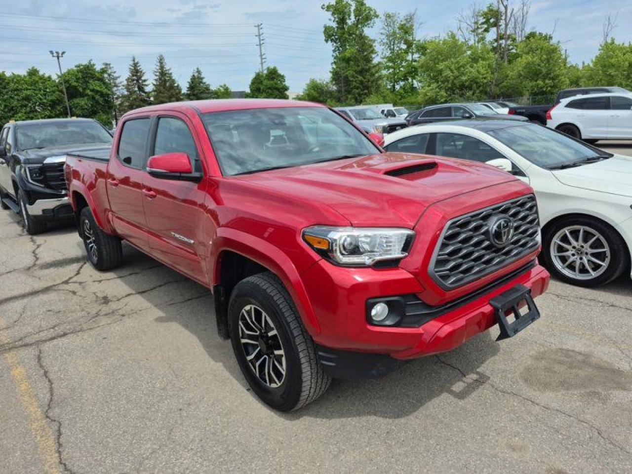 Used 2022 Toyota Tacoma TRD Sport Crew 4WD | Nav | Heated Seats | Power Seat | CarPlay + Android | Rear Camera | and More ! for sale in Guelph, ON