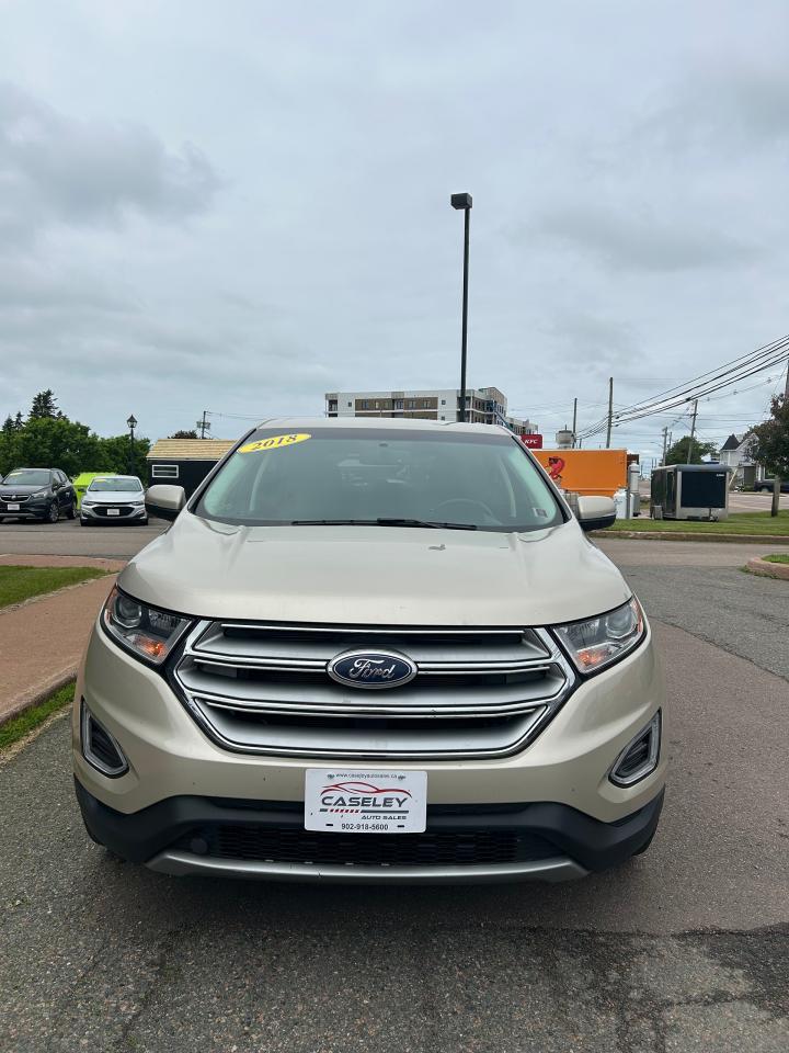 2018 Ford Edge SEL - Photo #2