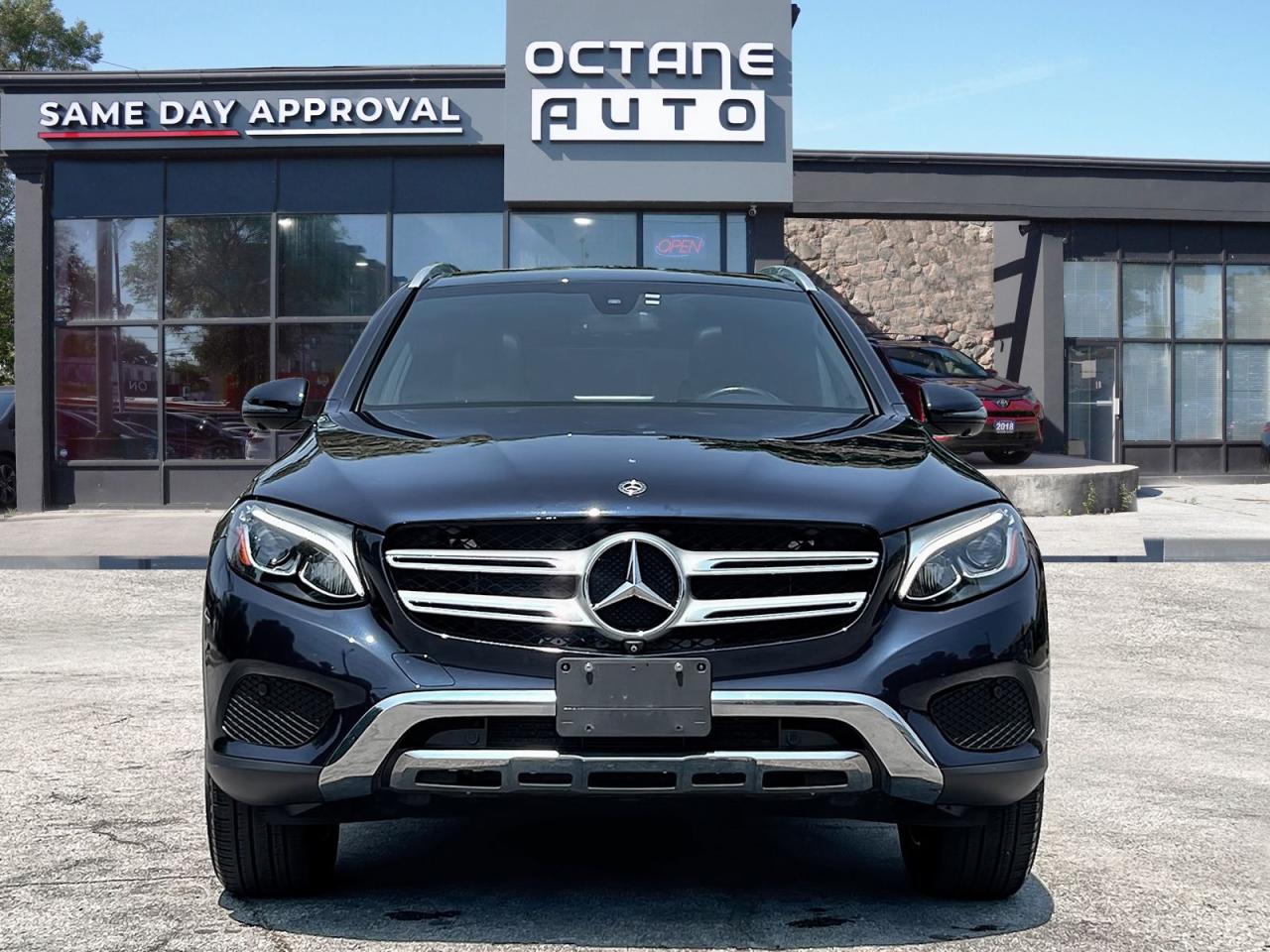 2019 Mercedes-Benz GLC-Class GLC300 4MATIC - Photo #2