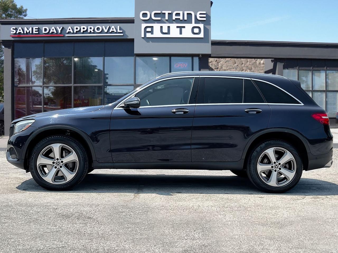 2019 Mercedes-Benz GLC-Class GLC300 4MATIC - Photo #3