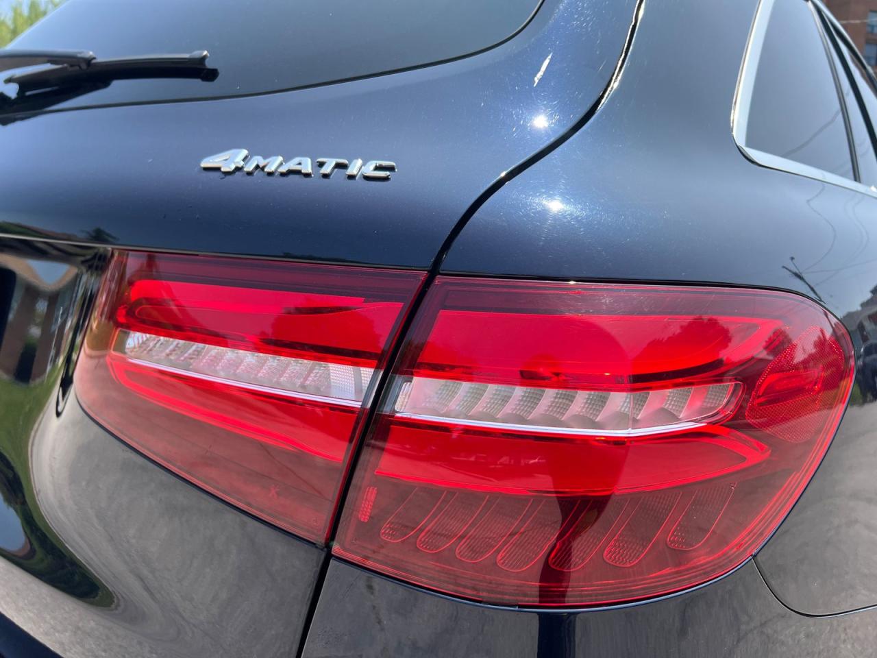 2019 Mercedes-Benz GLC-Class GLC300 4MATIC - Photo #6