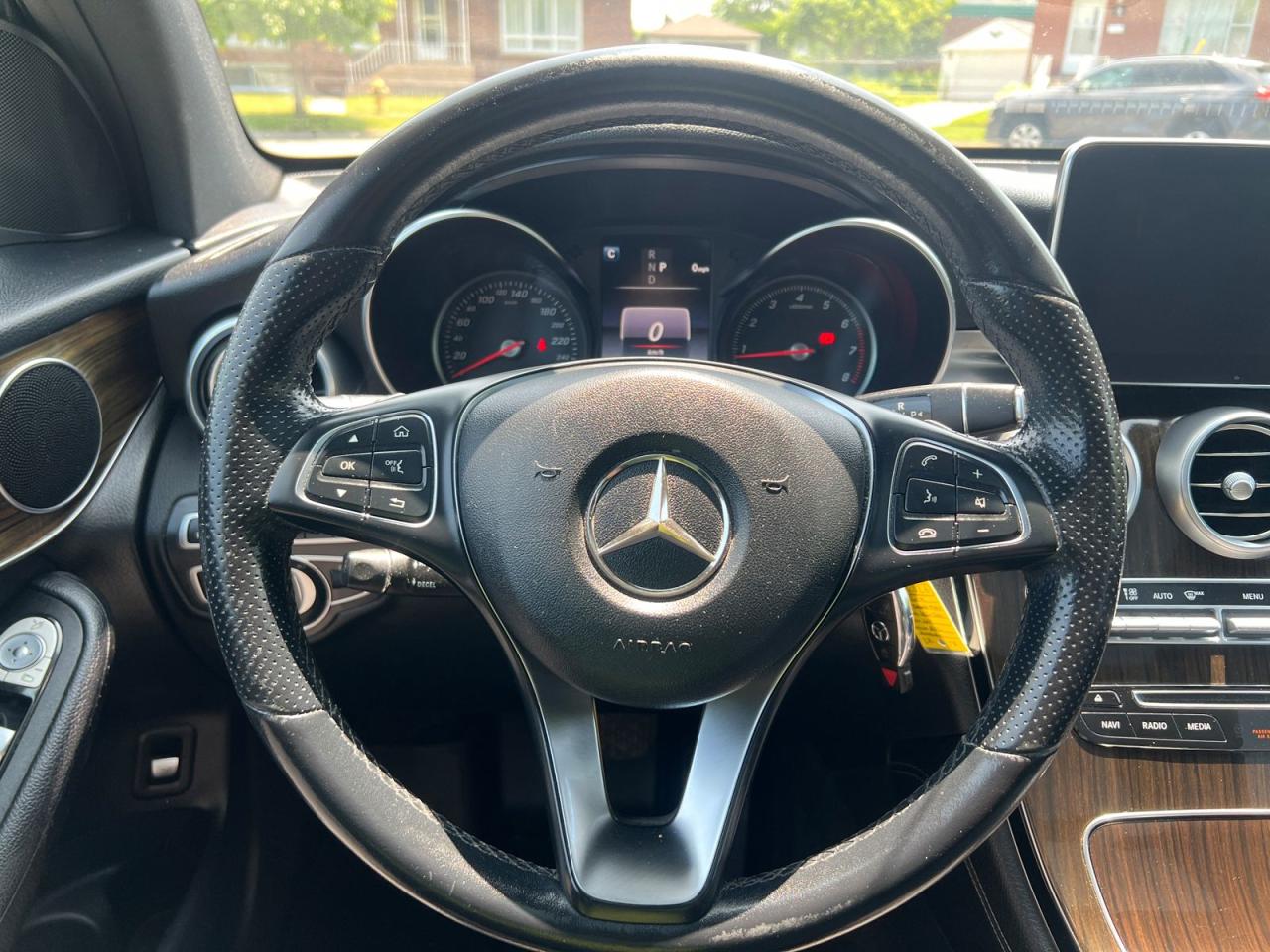 2019 Mercedes-Benz GLC-Class GLC300 4MATIC - Photo #16