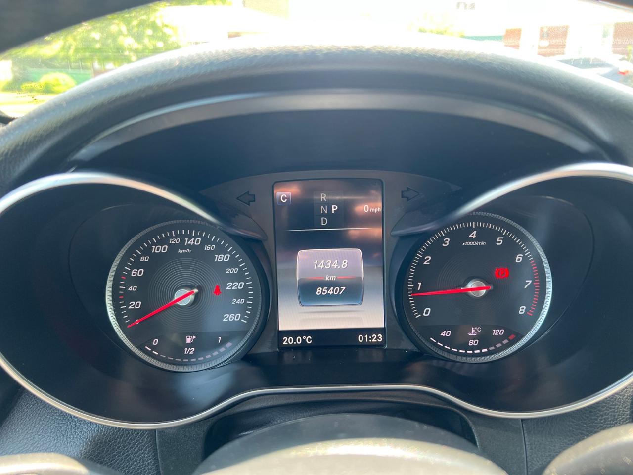 2019 Mercedes-Benz GLC-Class GLC300 4MATIC - Photo #17