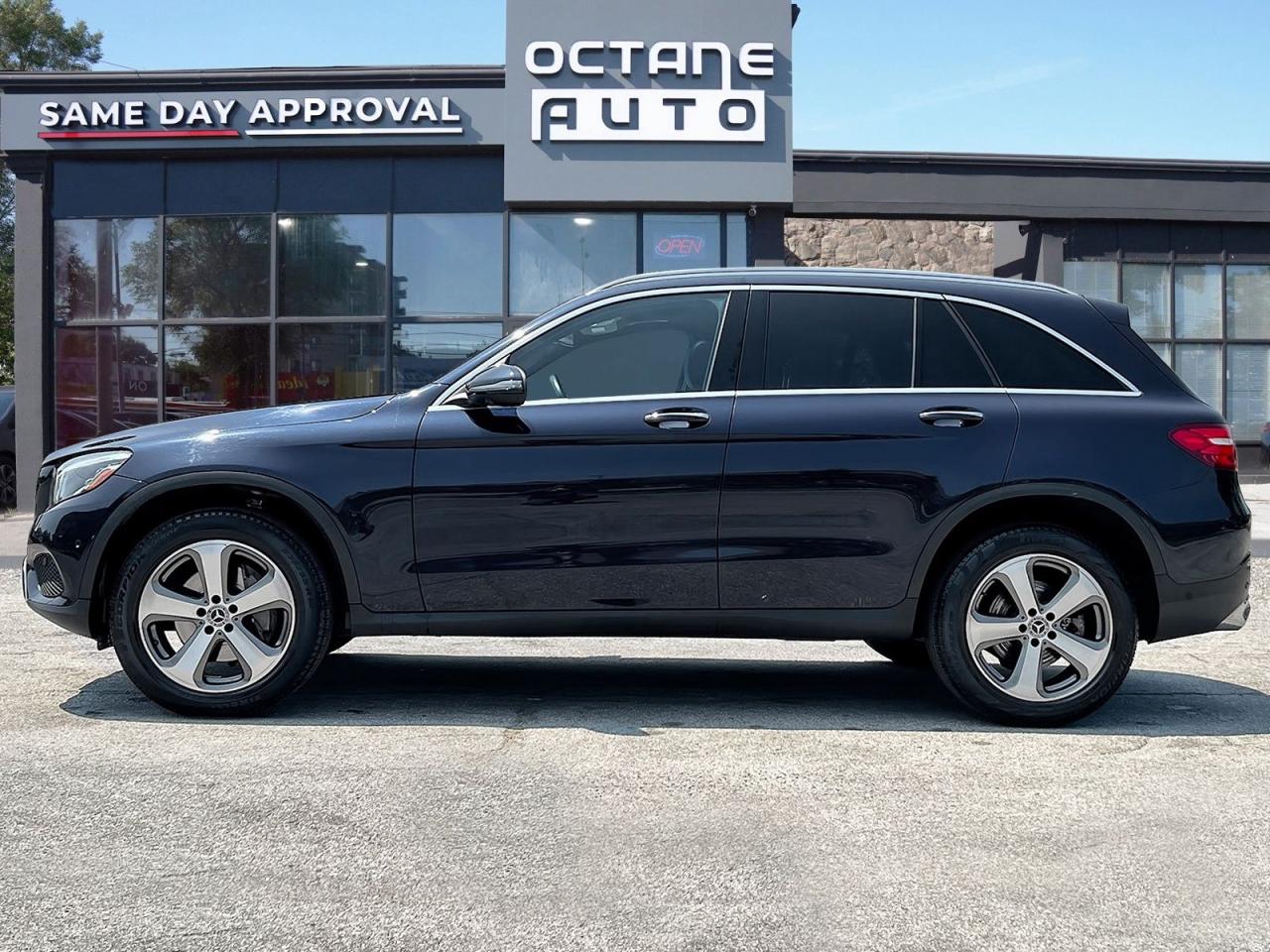 2019 Mercedes-Benz GLC-Class GLC300 4MATIC - Photo #3