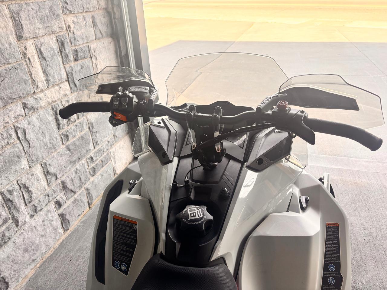 2023 Ski-Doo XRX 800 E-TEC BACKCOUNTRY X, Low KM'S