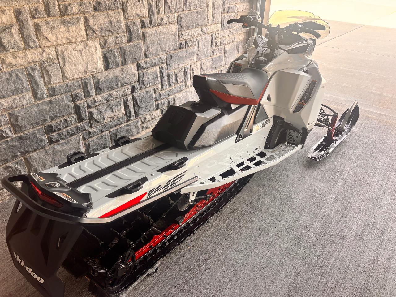 2023 Ski-Doo XRX 800 E-TEC BACKCOUNTRY X, Low KM'S