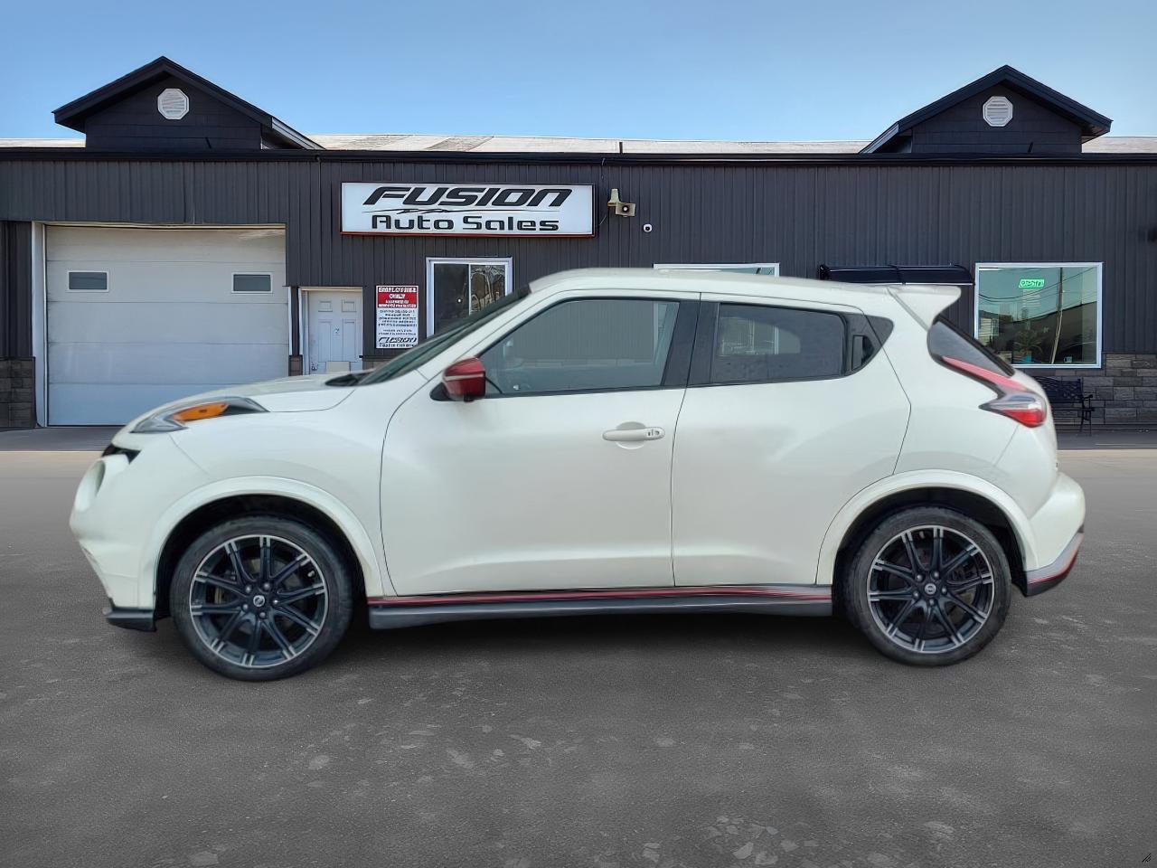2017 Nissan Juke NISMO-AWD-NAVIGATION-REAR CAMERA-BLUETOOTH - Photo #2