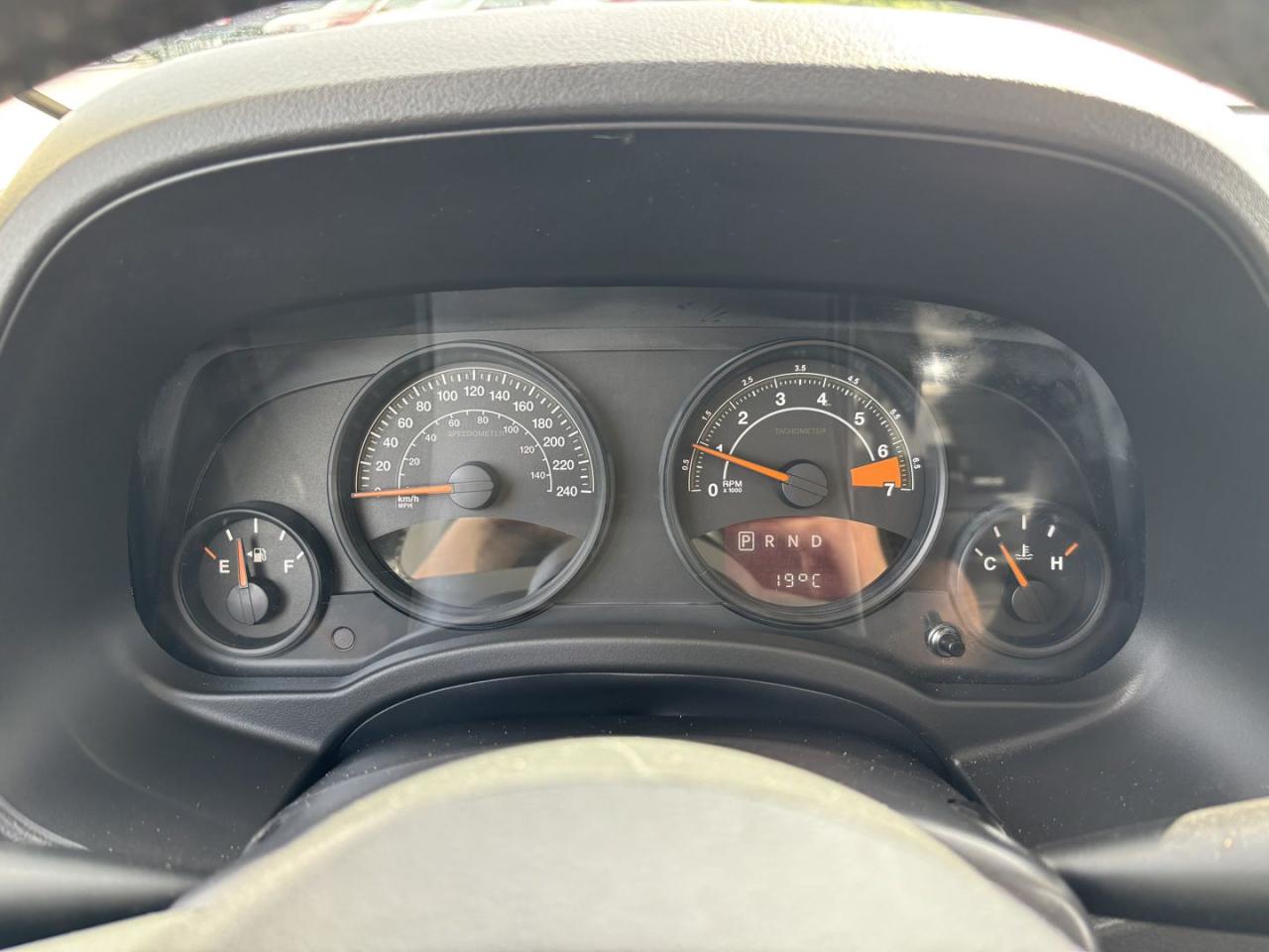 12649512