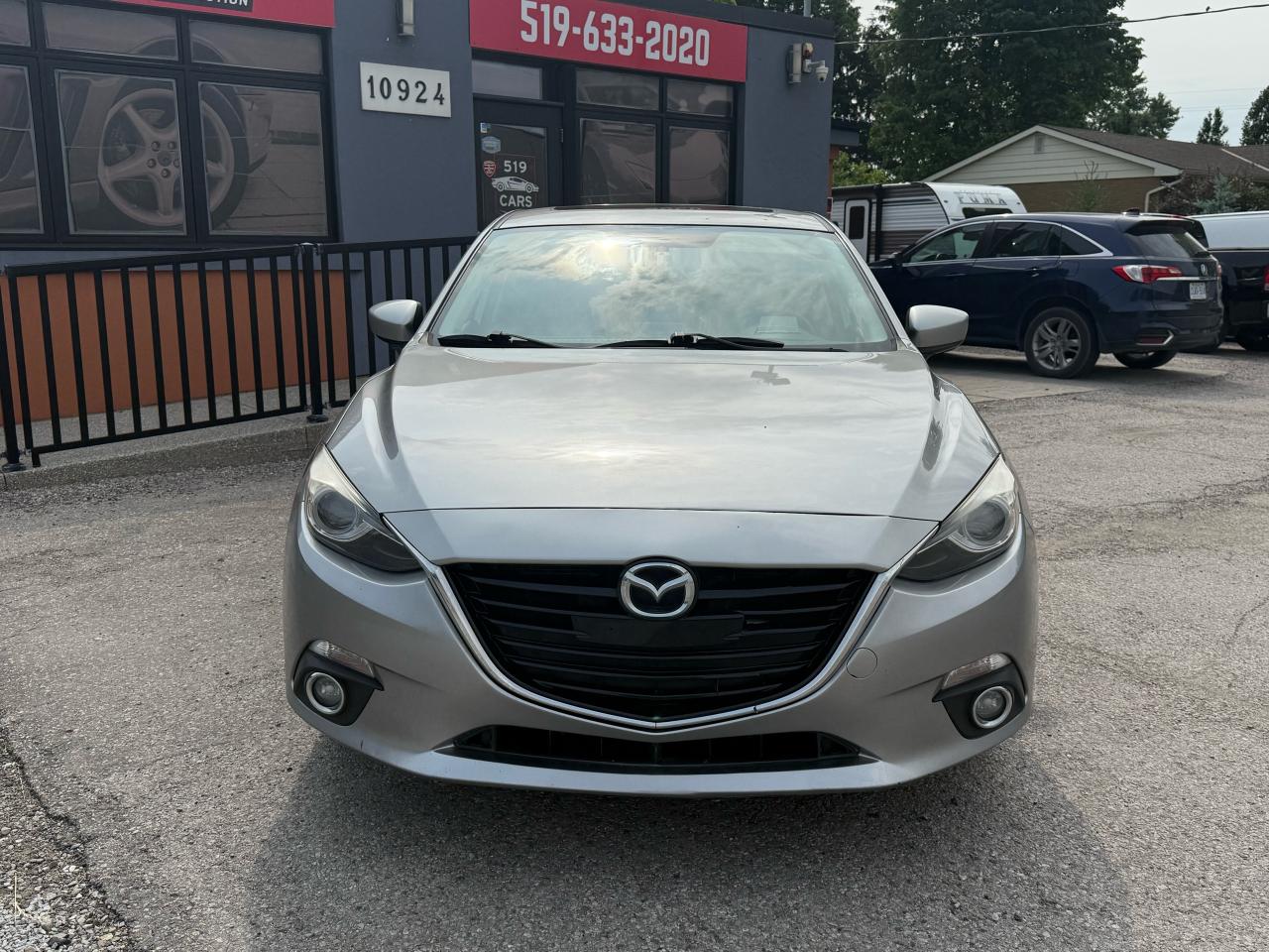 2015 Mazda MAZDA3 GT | Navigation | Backup Camera | Sunroof - Photo #8