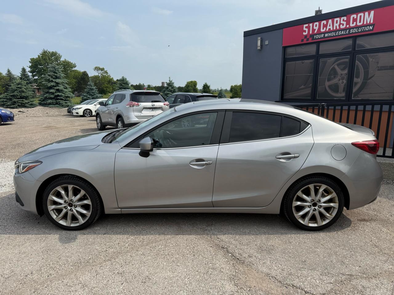2015 Mazda MAZDA3 GT | Navigation | Backup Camera | Sunroof - Photo #2