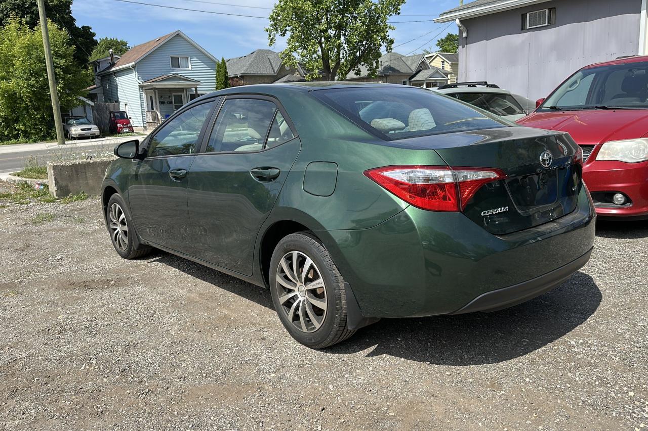 2016 Toyota Corolla LE - Photo #3