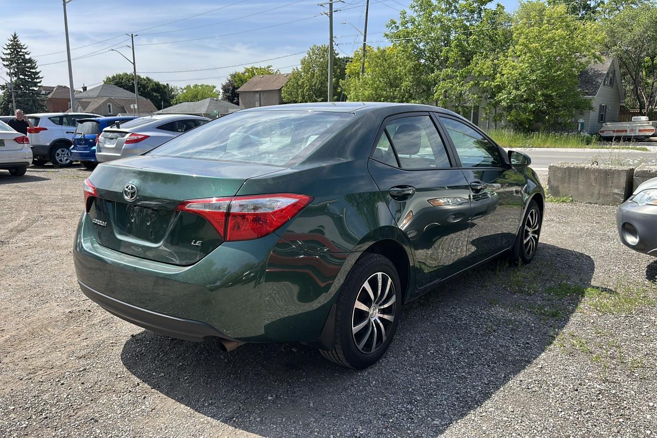 2016 Toyota Corolla LE - Photo #5