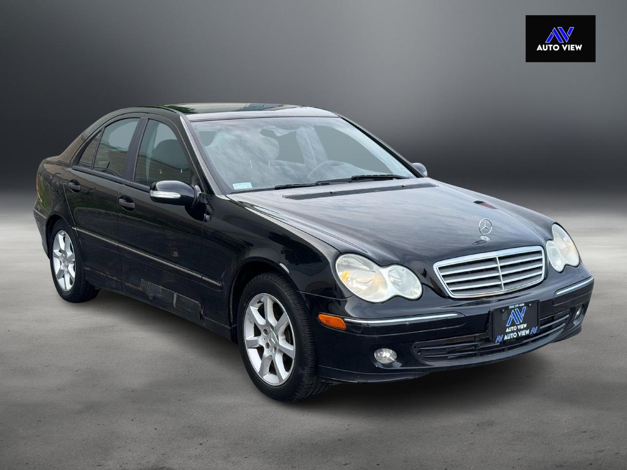 2005 Mercedes-Benz C-Class C240 **CLEAN CARFAX** - Photo #3