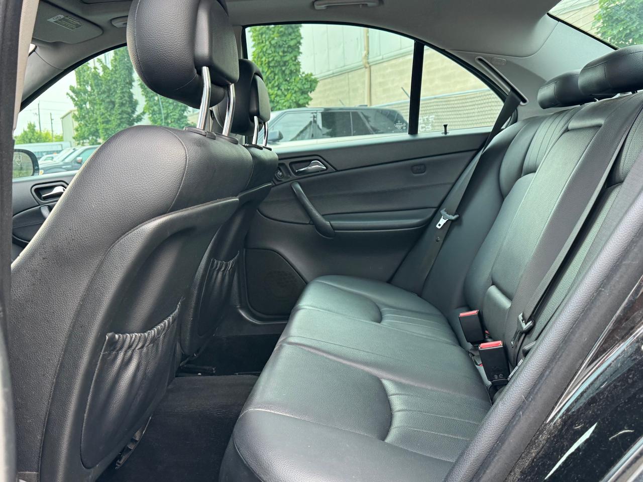 2005 Mercedes-Benz C-Class C240 **CLEAN CARFAX** - Photo #27
