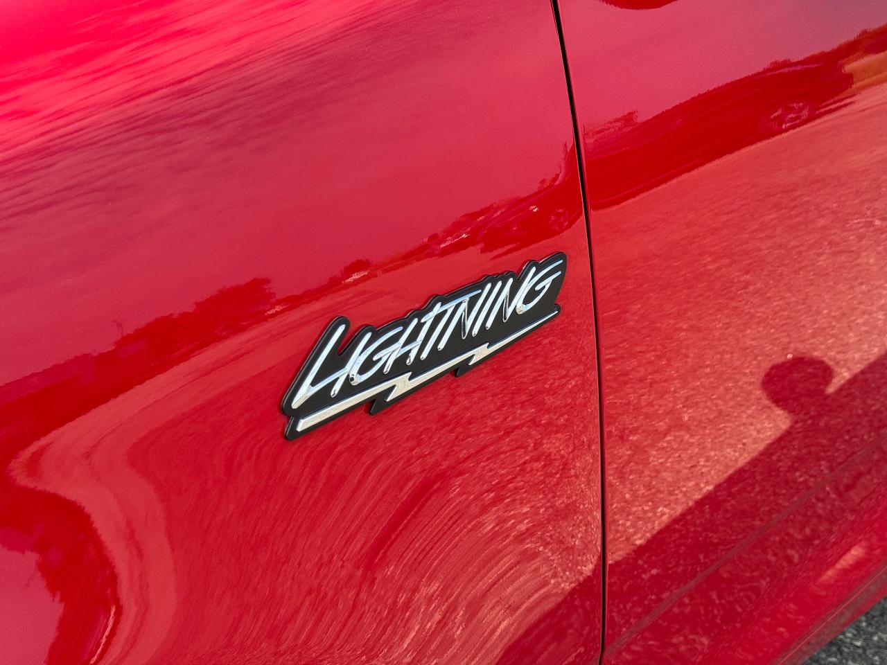 2004 Ford F-150 Lightning **LIKE NEW CONDITION** - Photo #13
