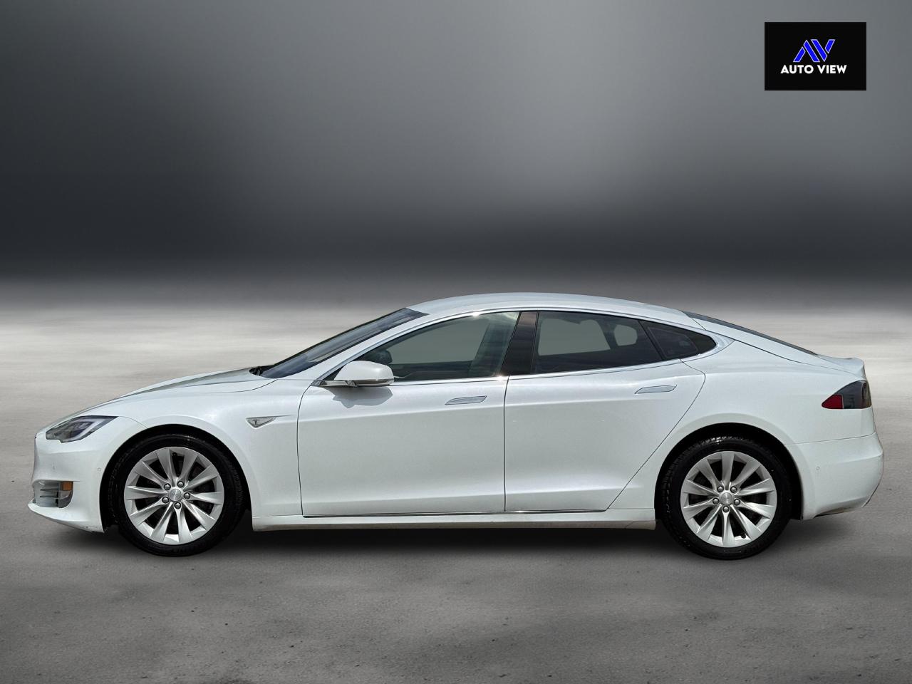 2016 Tesla Model S 70D **FREE UNLIMITED SUPERCHARGING** - Photo #8