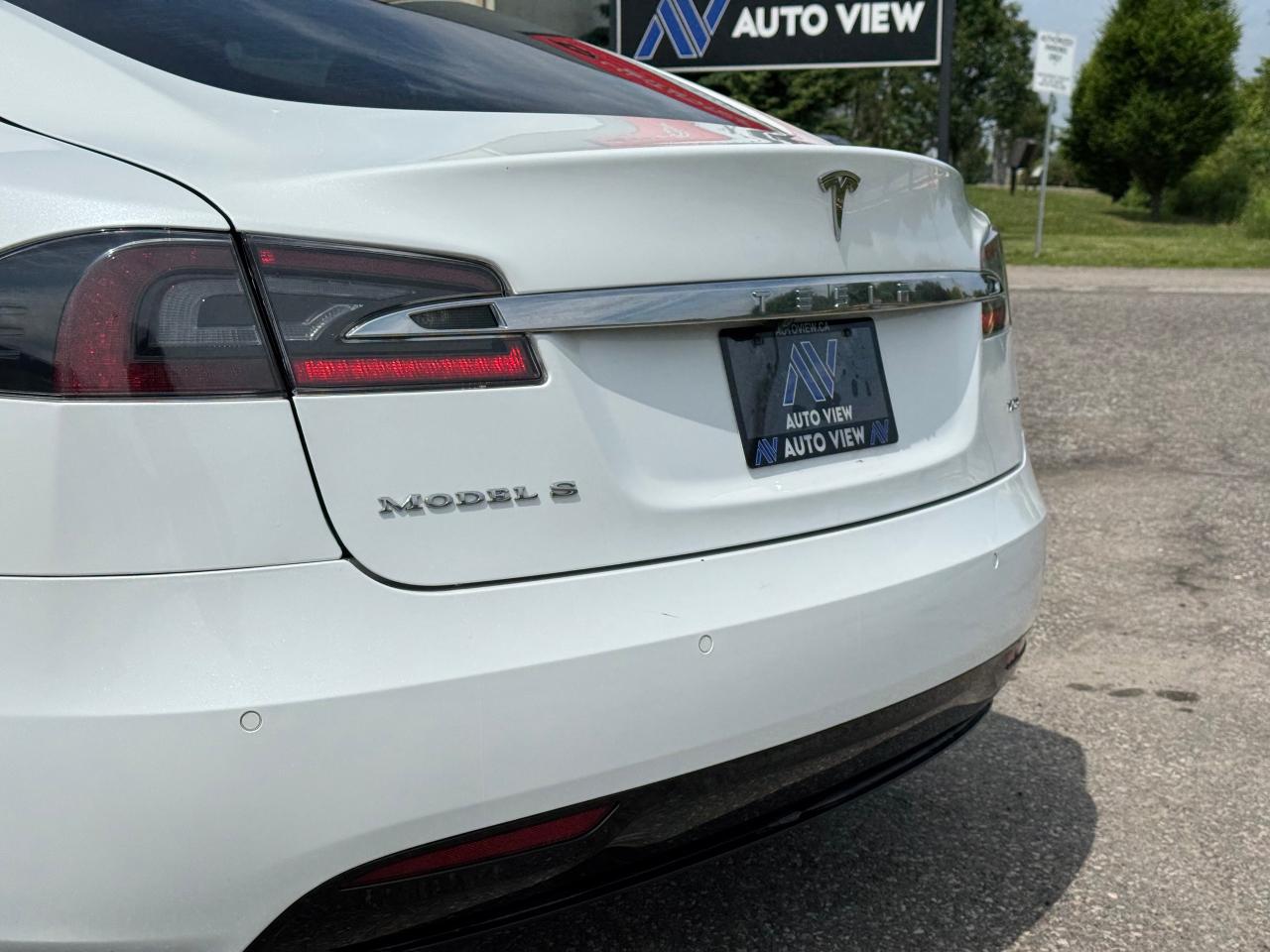 2016 Tesla Model S 70D **FREE UNLIMITED SUPERCHARGING** - Photo #13