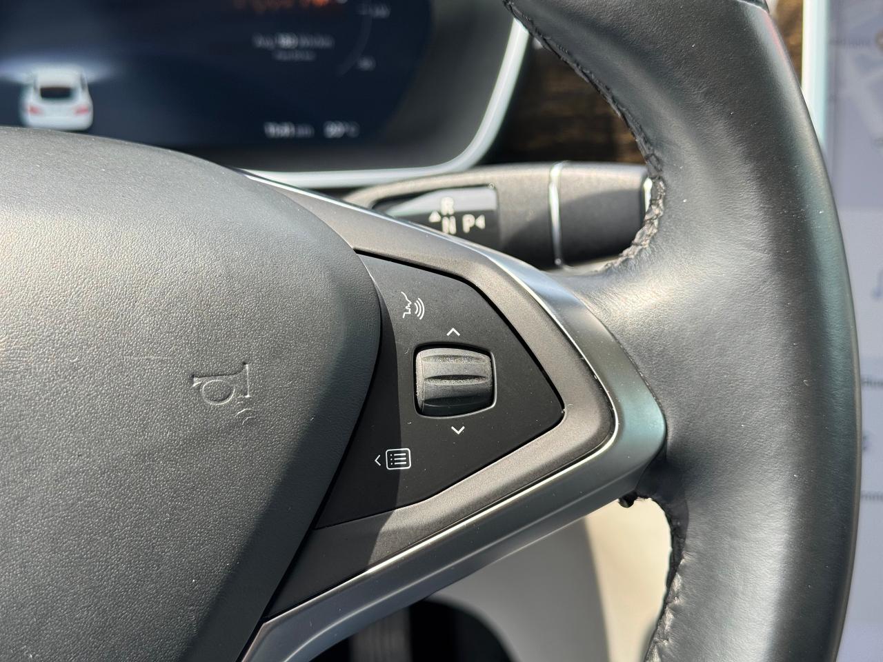 2016 Tesla Model S 70D **FREE UNLIMITED SUPERCHARGING** - Photo #18