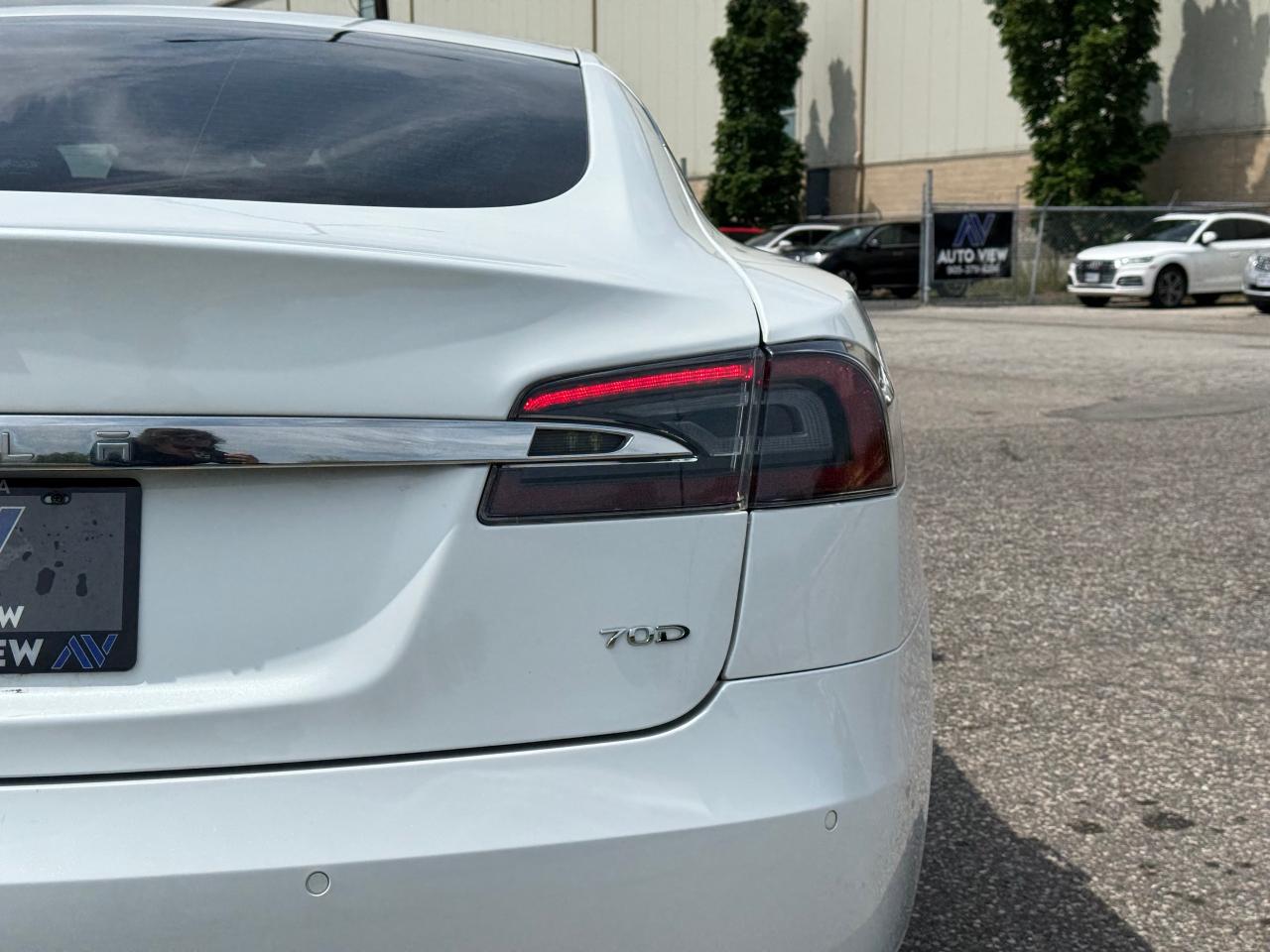 2016 Tesla Model S 70D **FREE UNLIMITED SUPERCHARGING** - Photo #14